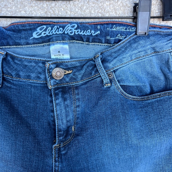 Eddie Bauer Slightly Curvy Boot Cut Women's Size 6 - Picture 2 of 11